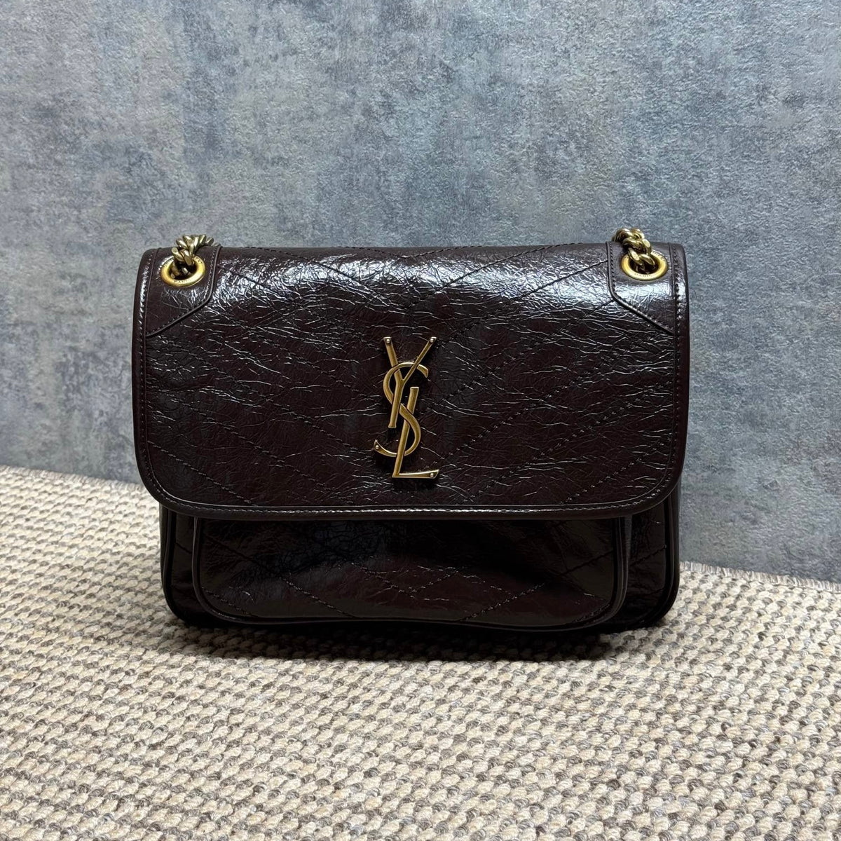 Saint Laurent Niki Medium In Vintage Leather