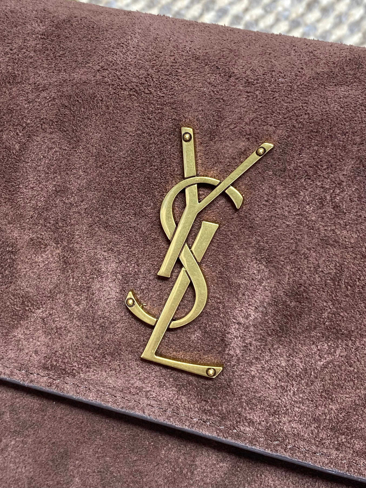 Saint Laurent Sunset Medium in Suede