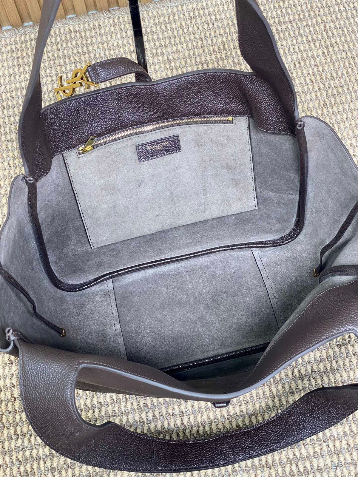 Saint Laurent Le 5 À 7 Bea in Grained Leather