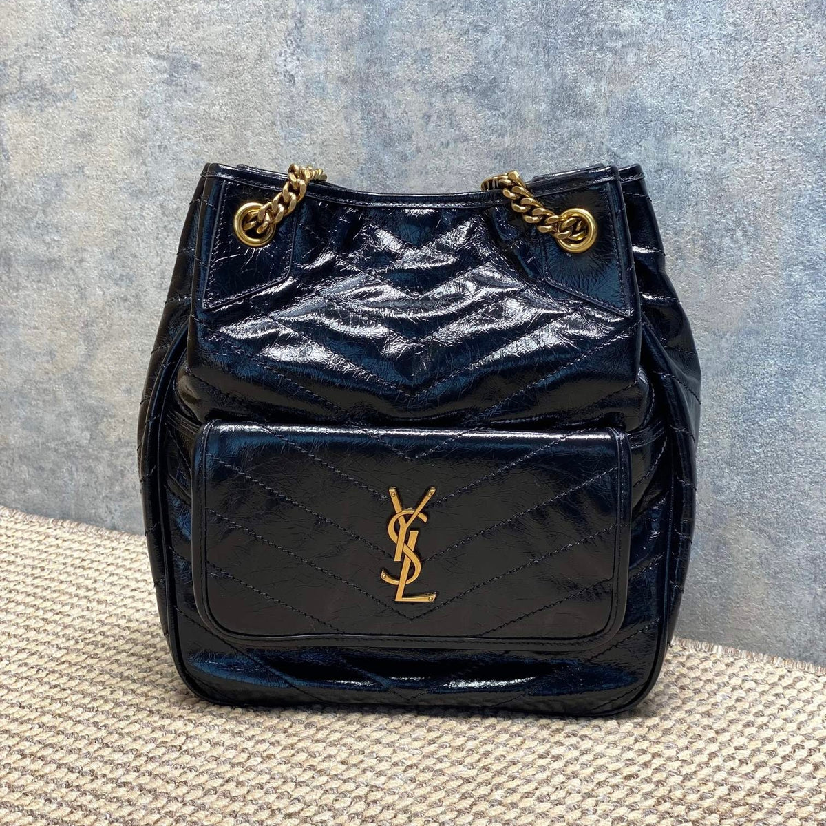 Saint Laurent Niki Multipocket Shoppipng In Vintage Leather
