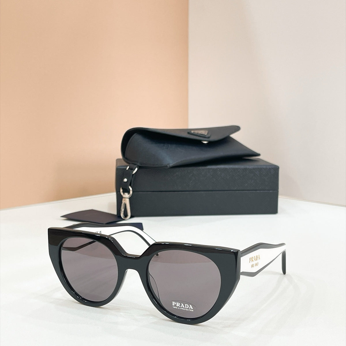 Prada Sunglasses SPR14WS