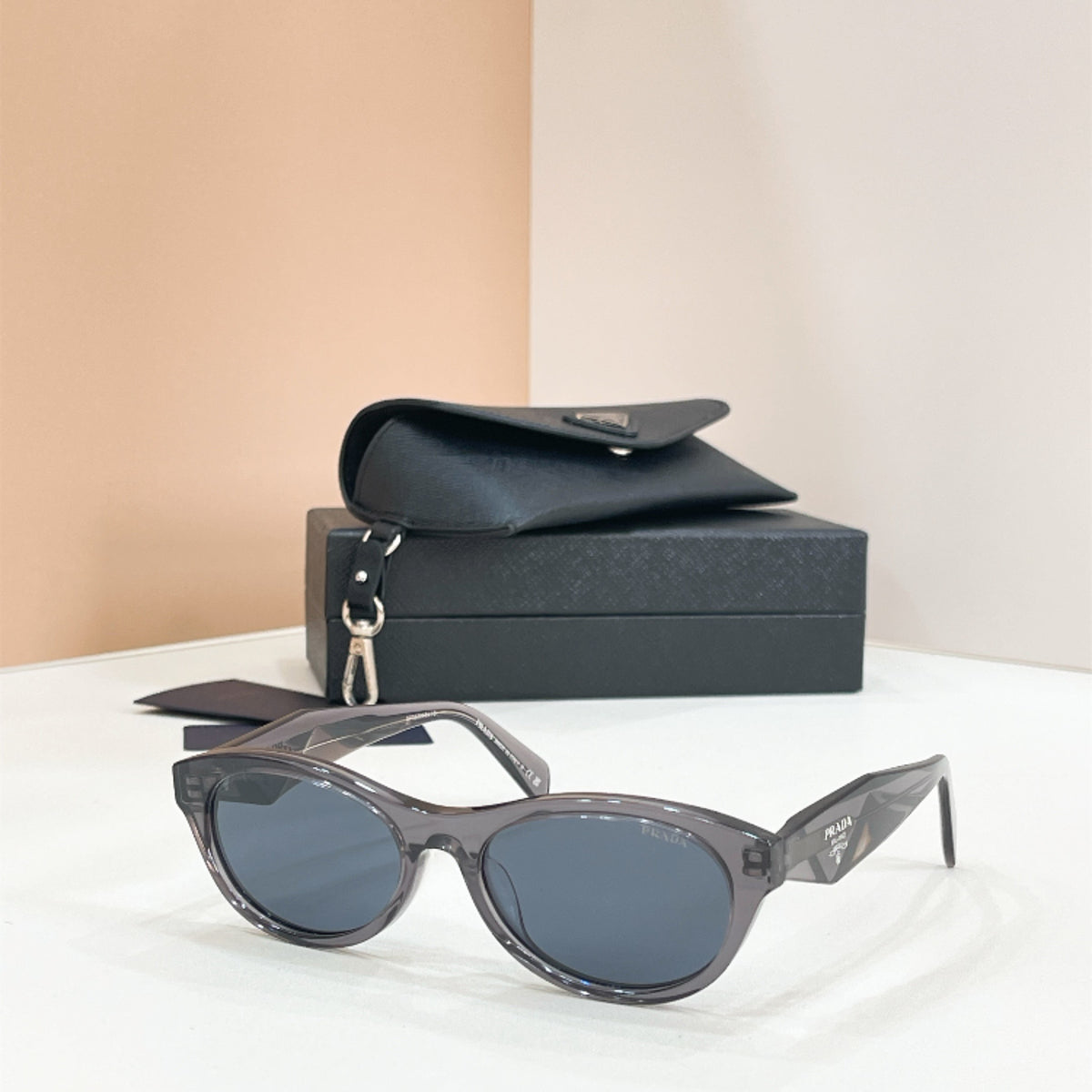 Prada Sunglasses VPRD18V