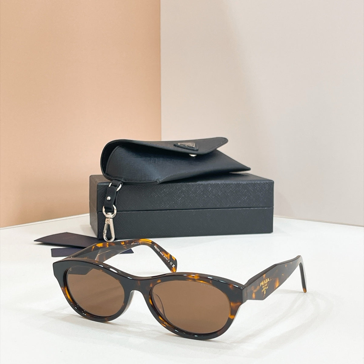 Prada Sunglasses VPRD18V