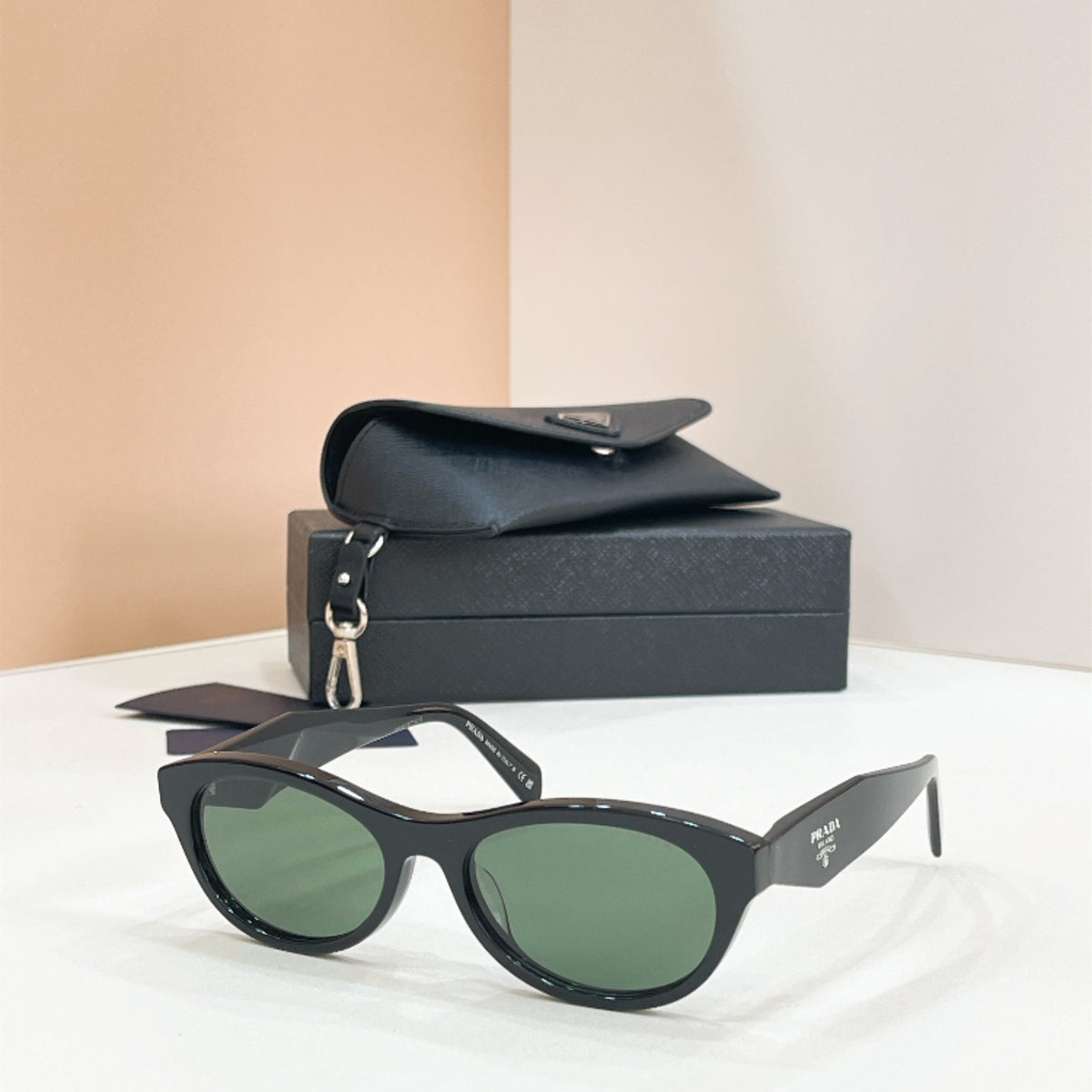 Prada Sunglasses VPRD18V
