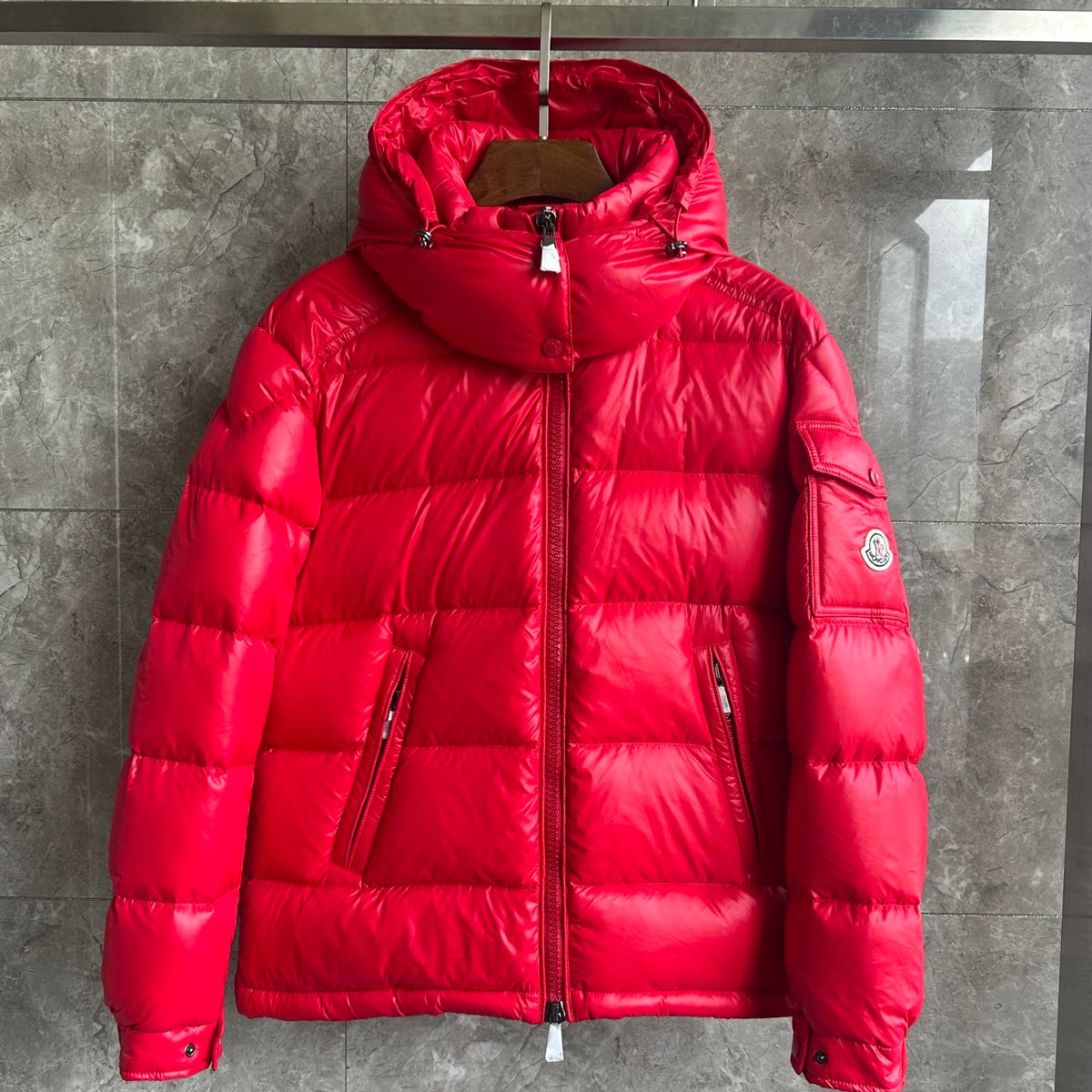 Moncler Maire Hooded Short Down Jacket