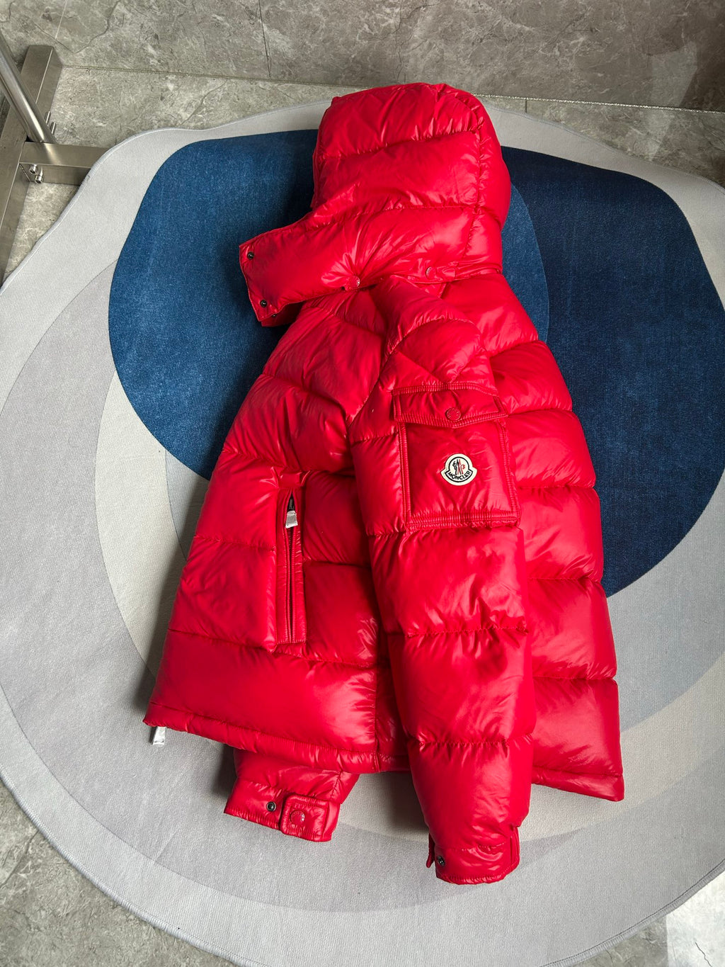 Moncler Maire Hooded Short Down Jacket