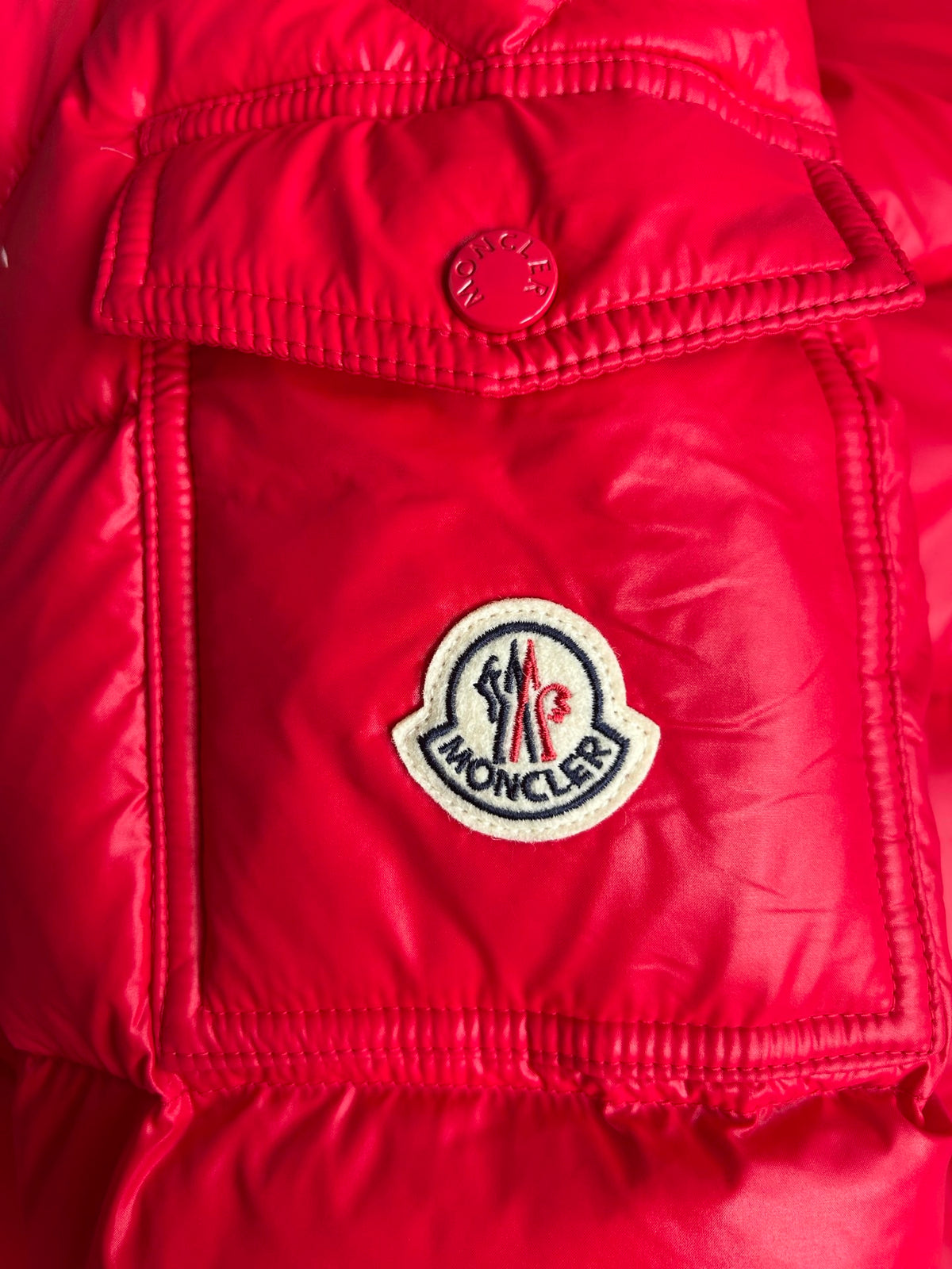 Moncler Maire Hooded Short Down Jacket
