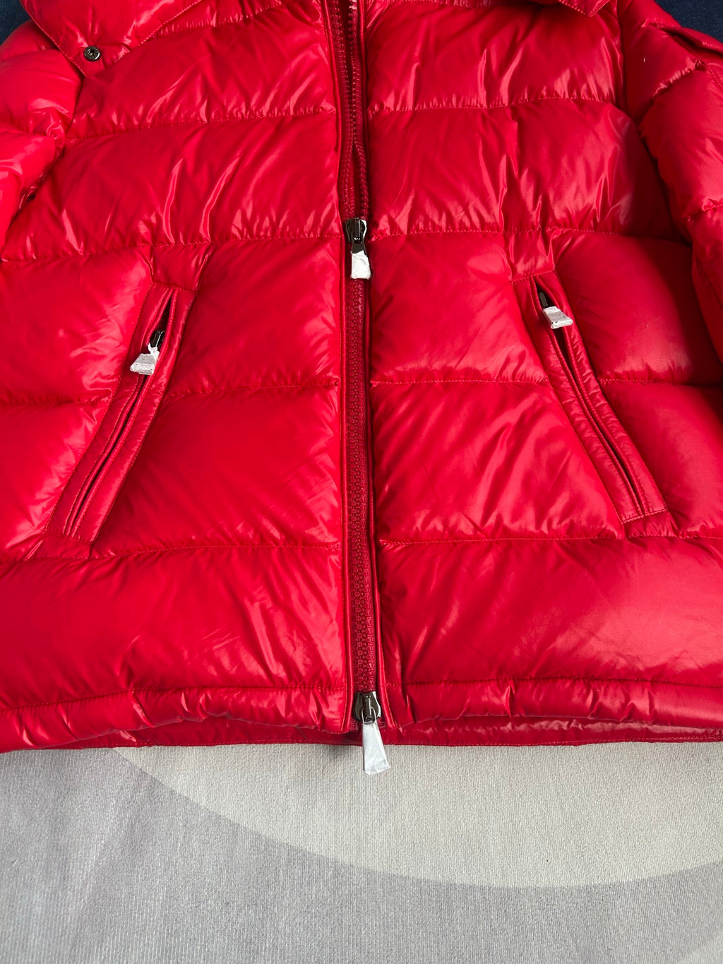 Moncler Maire Hooded Short Down Jacket