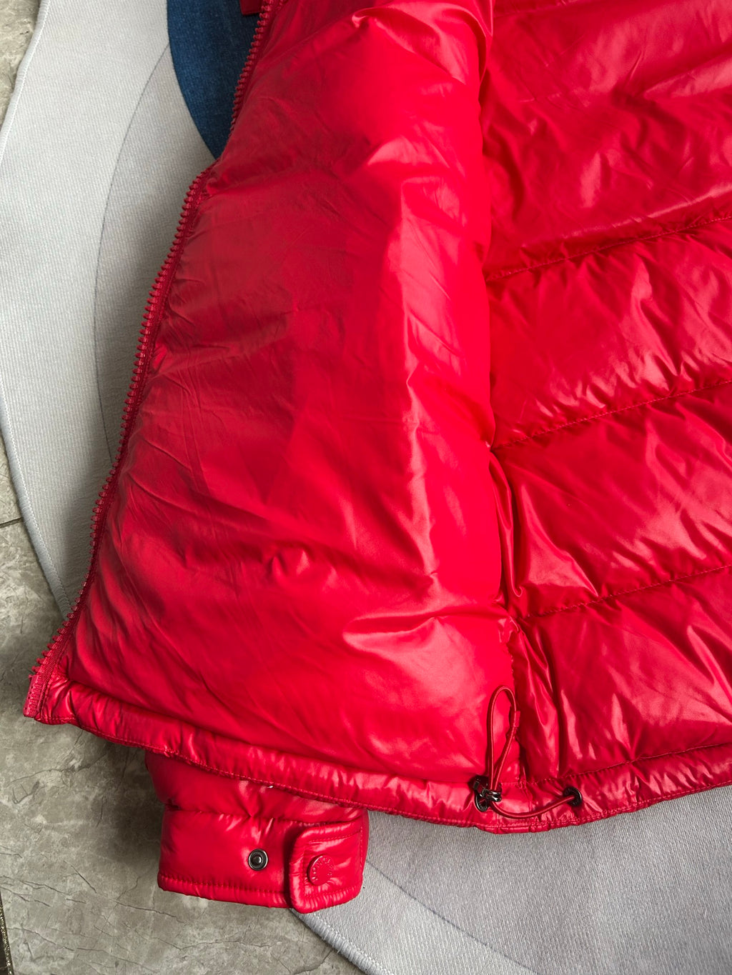 Moncler Maire Hooded Short Down Jacket
