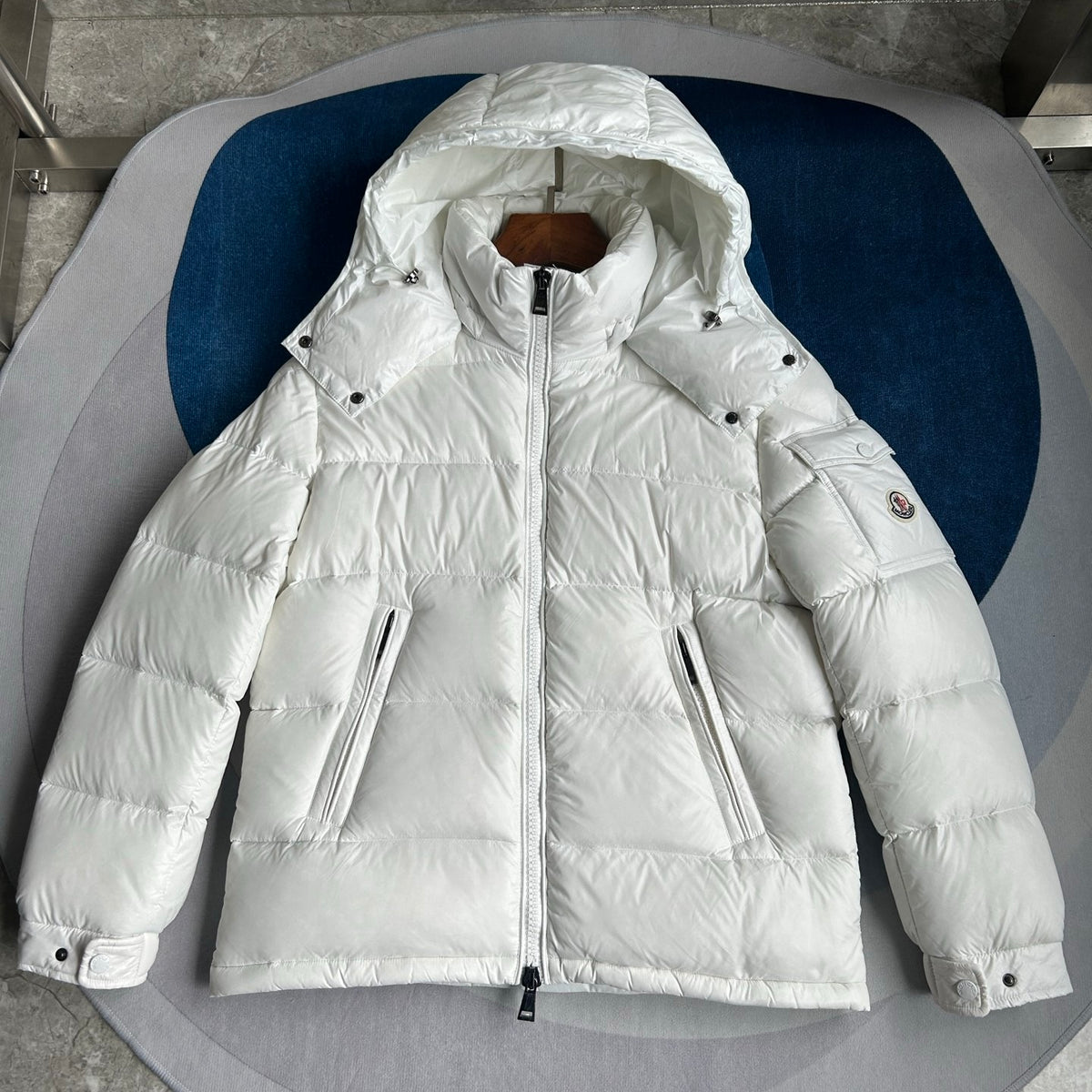 Moncler Maire Hooded Short Down Jacket