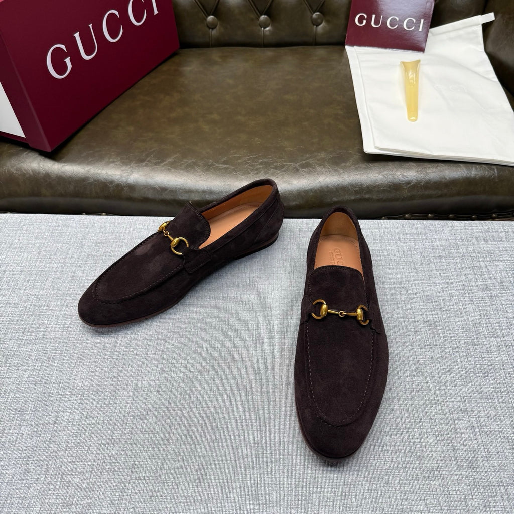 Gucci Jordaan Loafer in Suede