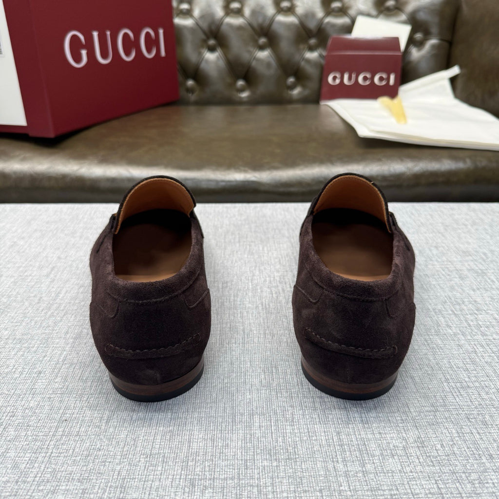 Gucci Jordaan Loafer in Suede