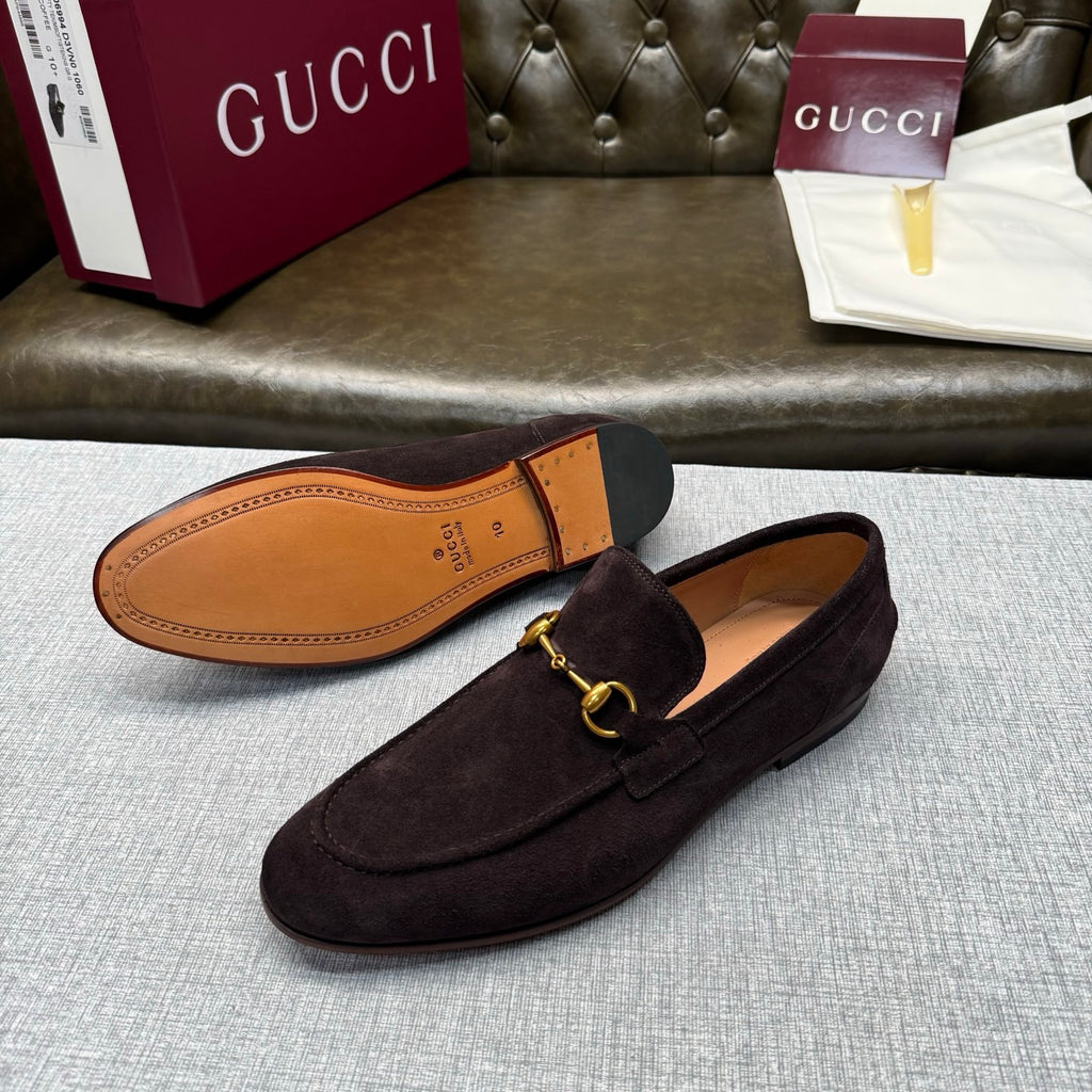 Gucci Jordaan Loafer in Suede