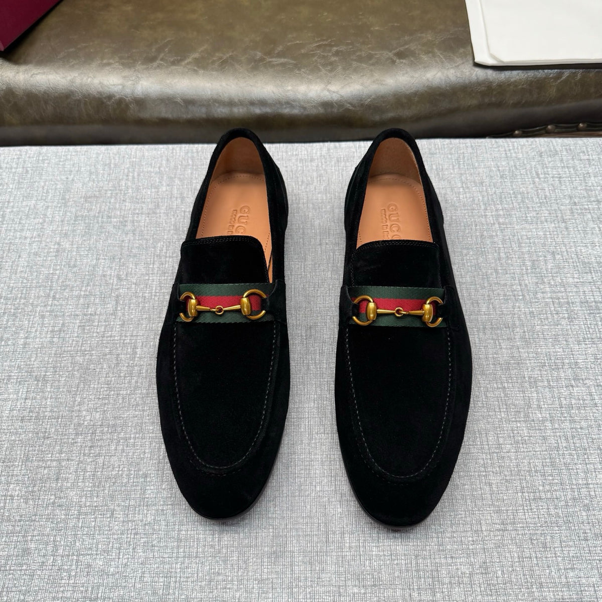 Gucci Jordaan Loafer in Suede