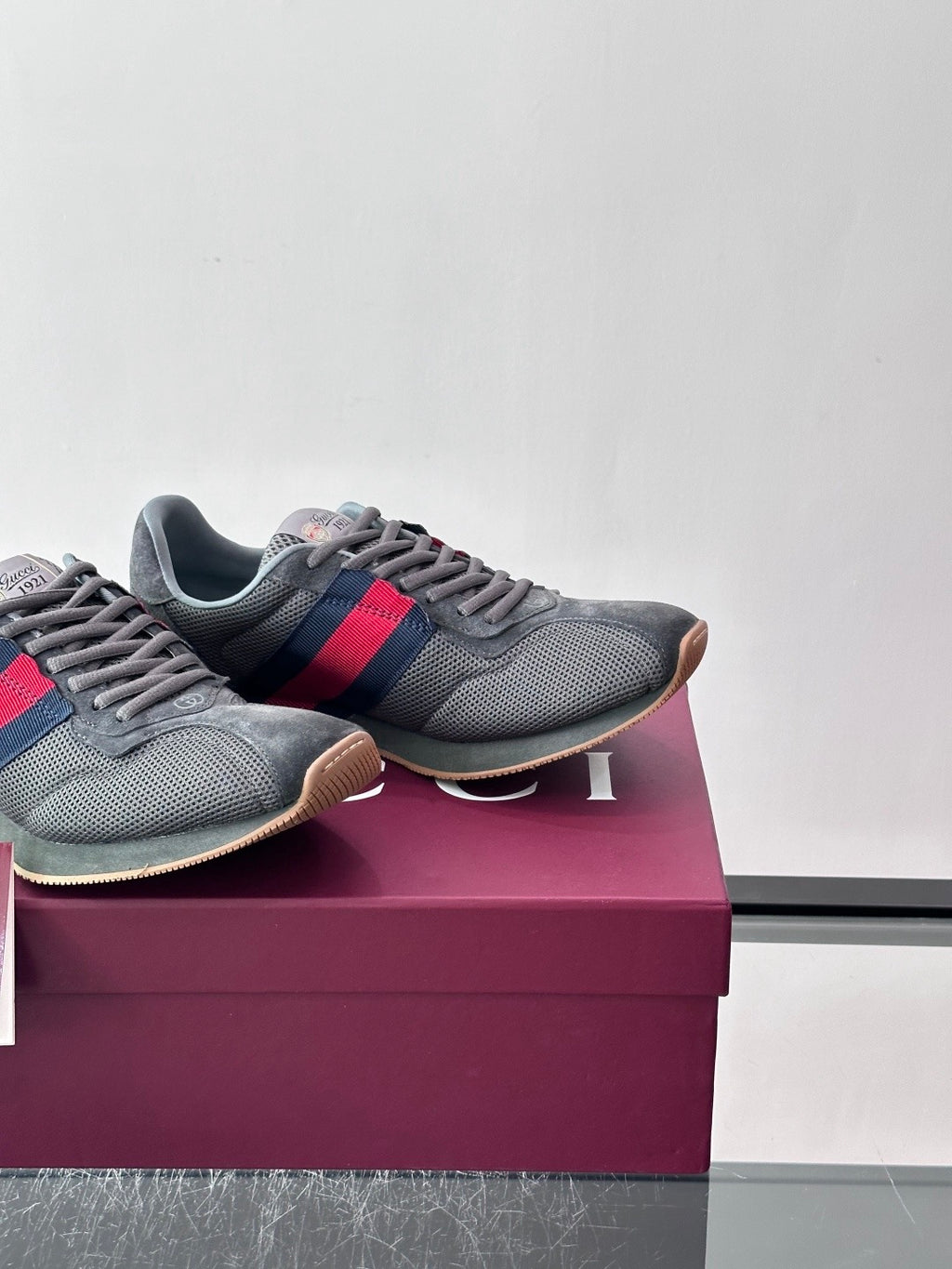 Gucci Tempo Sneaker in Mesh And Suede