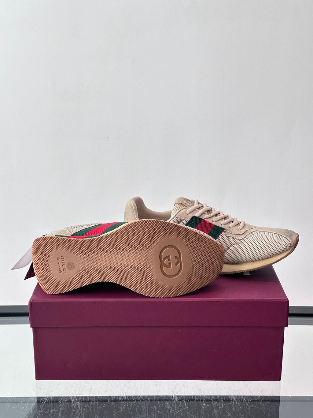Gucci Tempo Sneaker in Mesh And Suede