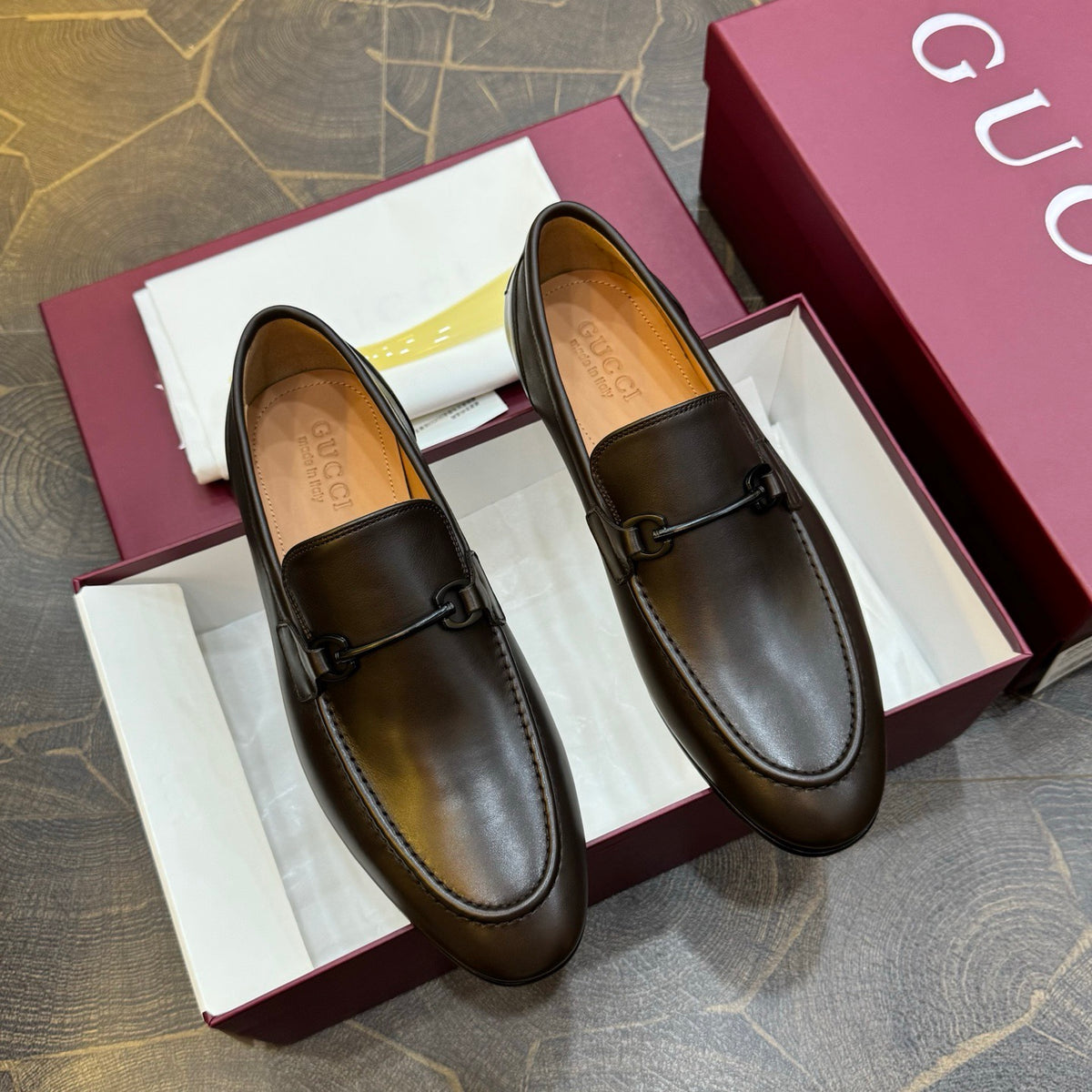 Gucci Jordaan Loafer in Calfskin