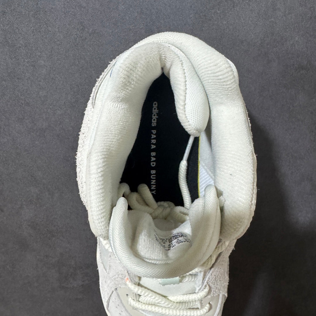 Adidas BadBo 1.0 Bad Bunny Resilience KJ1468