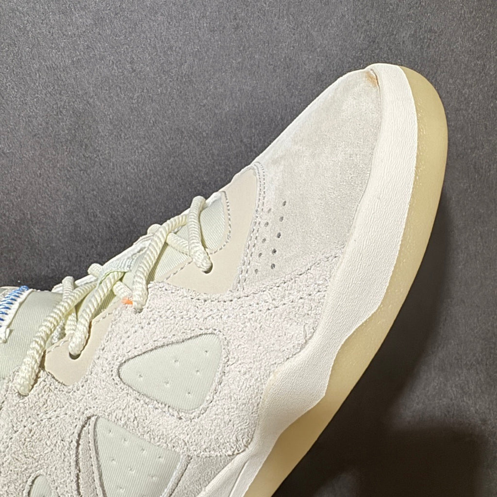 Adidas BadBo 1.0 Bad Bunny Resilience KJ1468