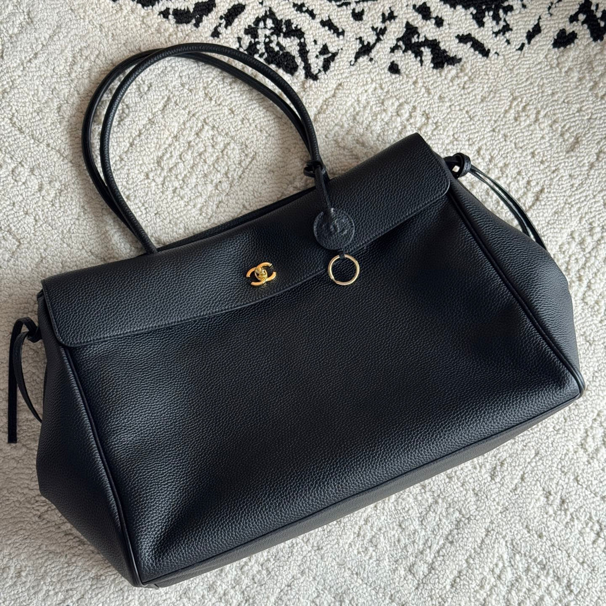 Chanel Large Shopping Bag in Grained Calfskin