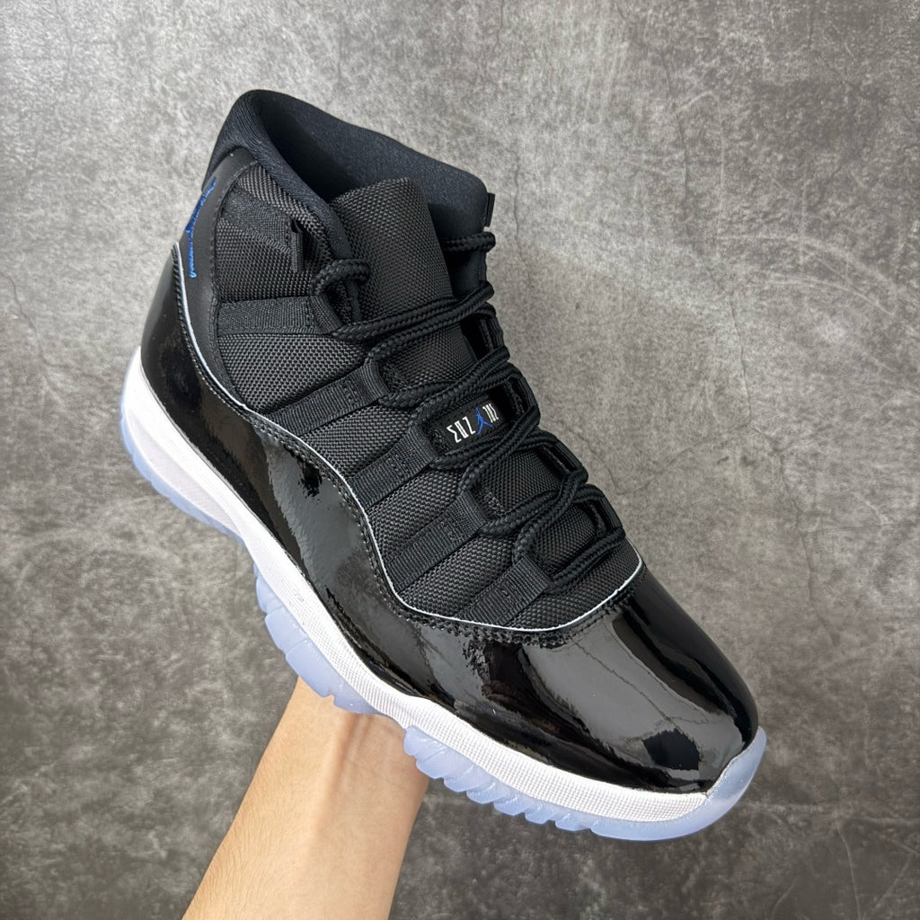 Jordan 11 Space Jam CT8012-900