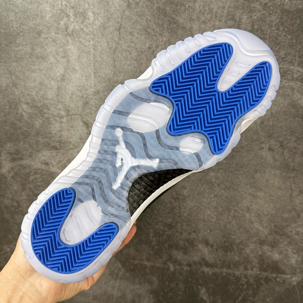 Jordan 11 Space Jam CT8012-900