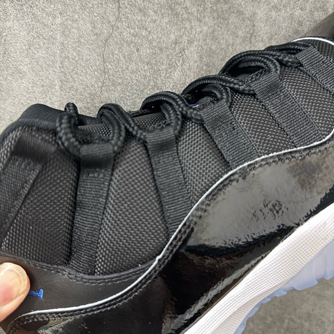 Jordan 11 Space Jam CT8012-900