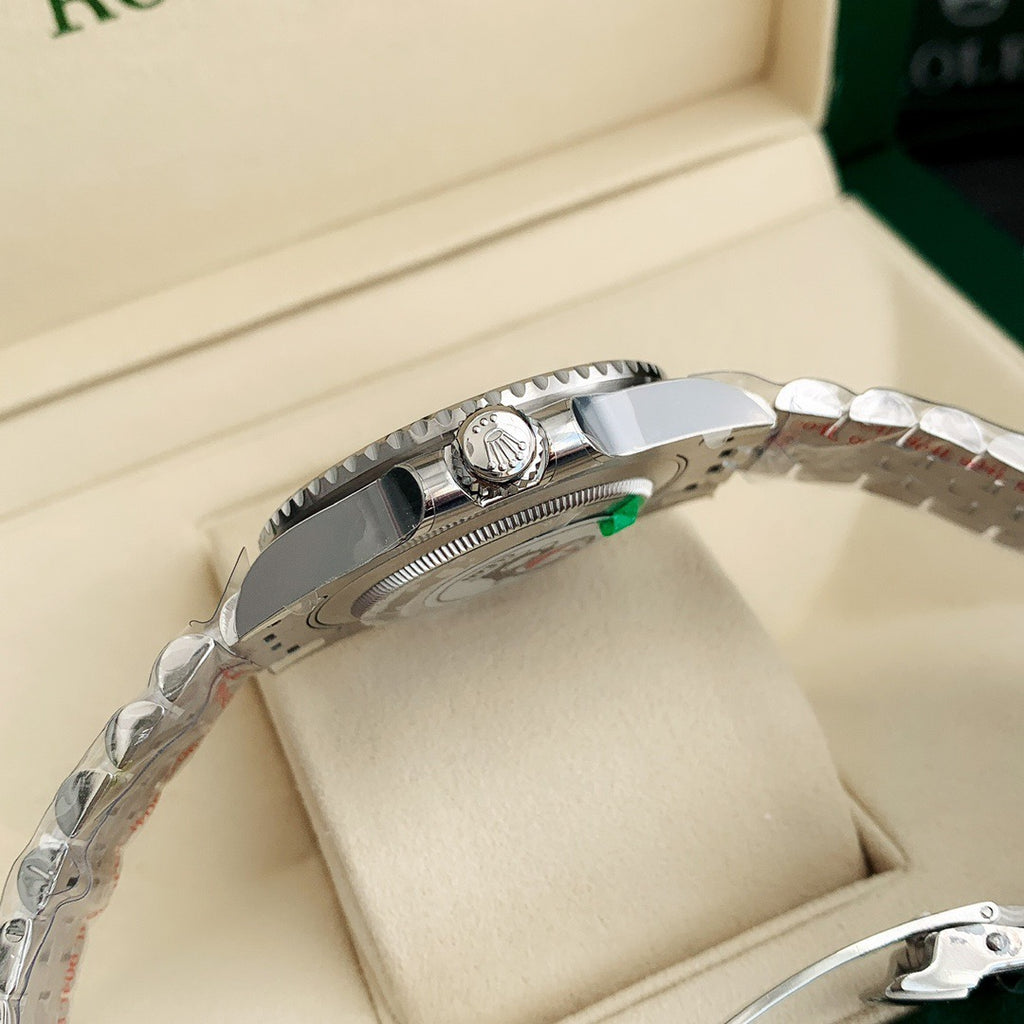 Rolex GMT-Master II 126710BLRO Pepsi Ceramic Bezel Jubilee Bracelet