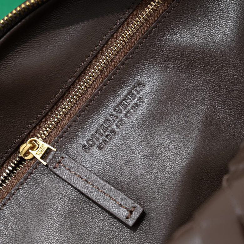Bottega Veneta Jodie In Supple Intrecciato Leather