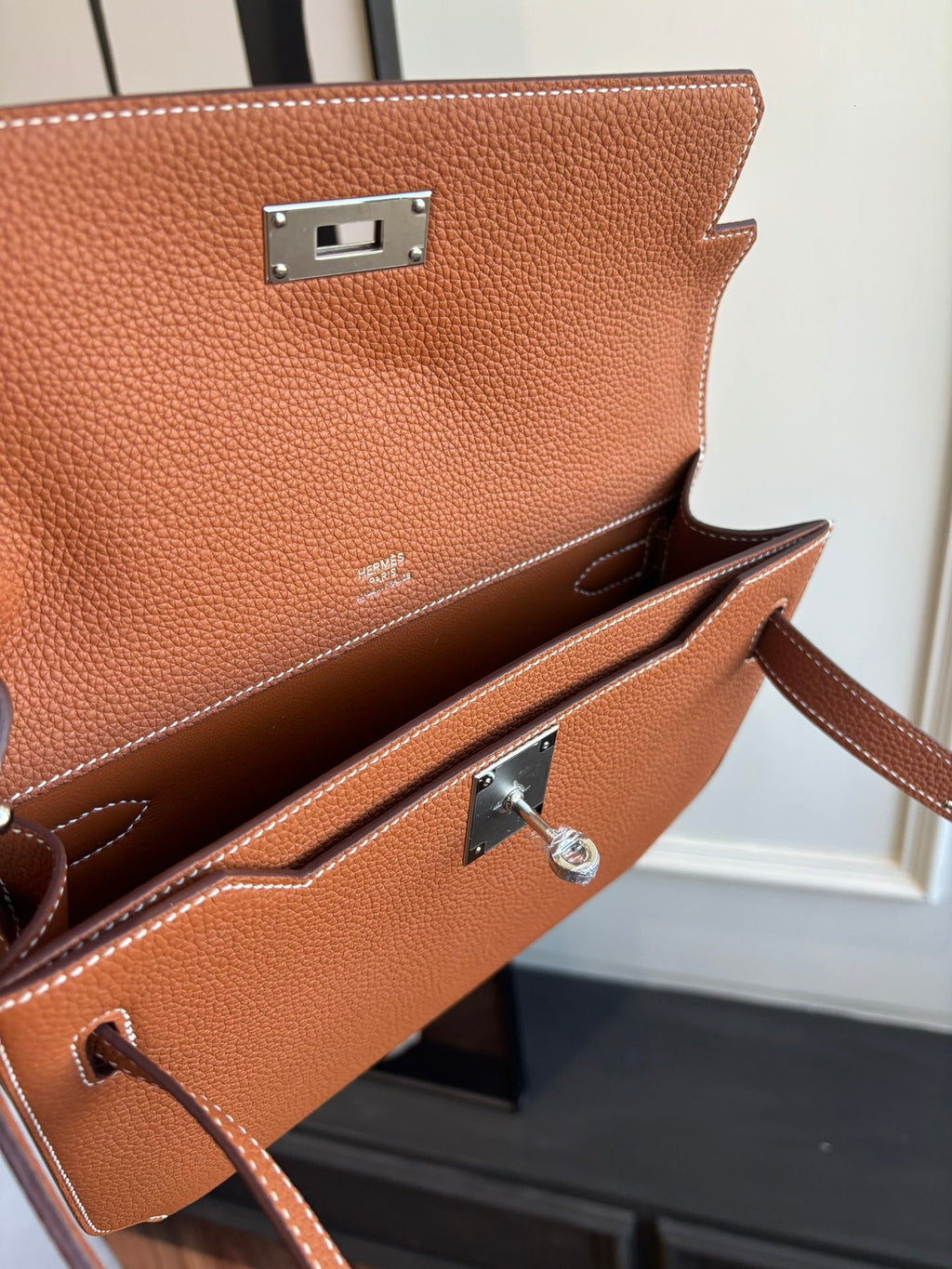 Hermes Kelly Depeches 25 Pouch in Togo Calfskin