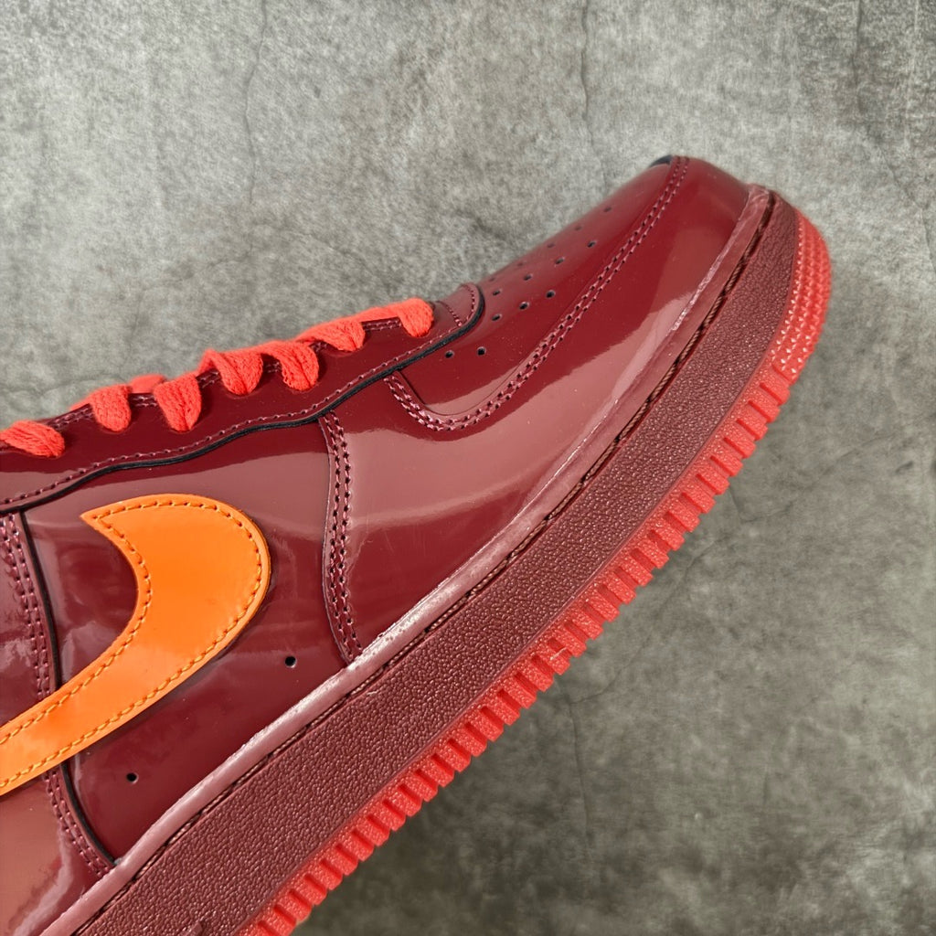 Nike Air Force 1 Low Patent Leather Dark Team Red Safety Orang IO4489-601