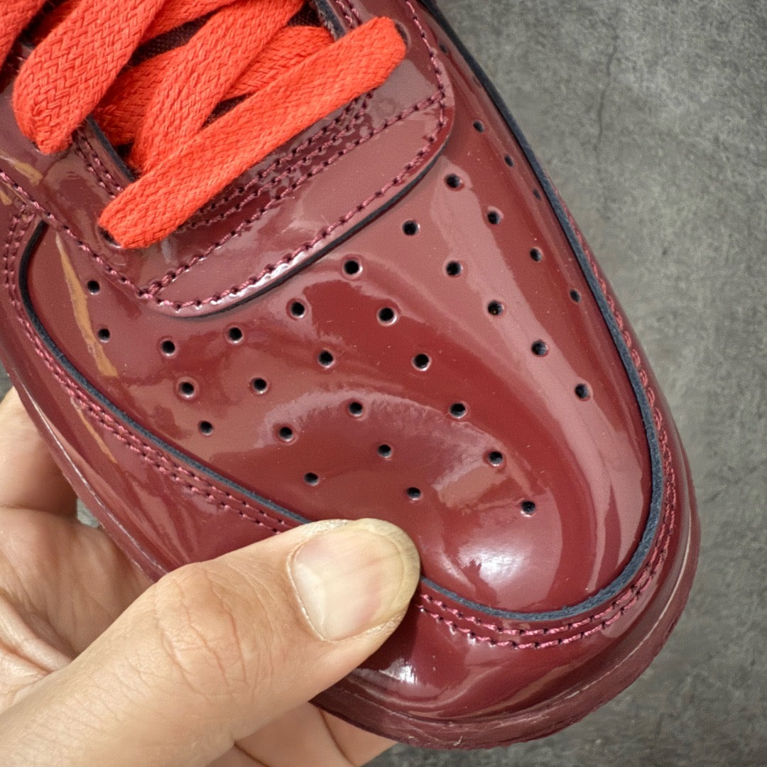 Nike Air Force 1 Low Patent Leather Dark Team Red Safety Orang IO4489-601