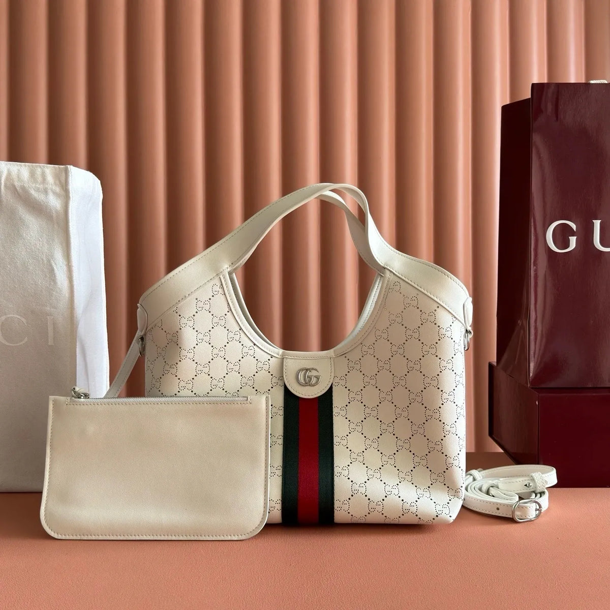 Gucci Giglio Small Tote Bag 860845