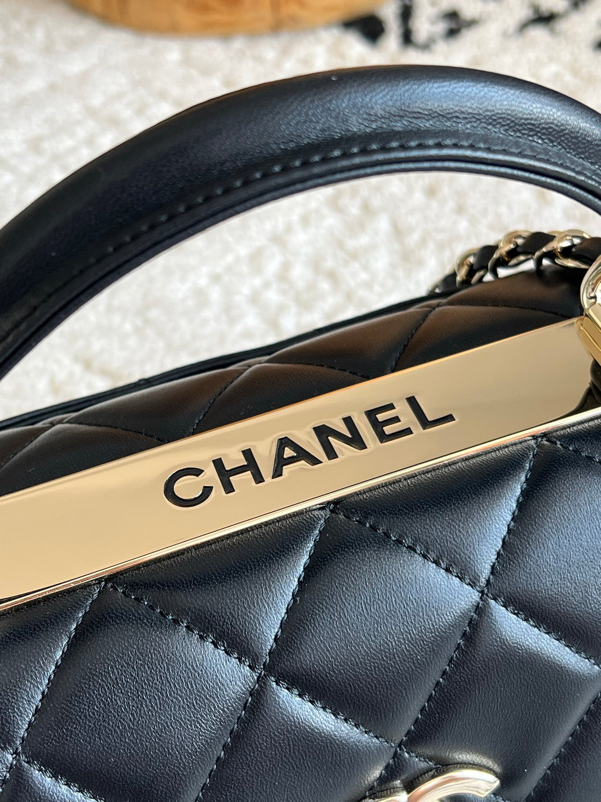 Chanel Flap Bag With Top Handle A92236