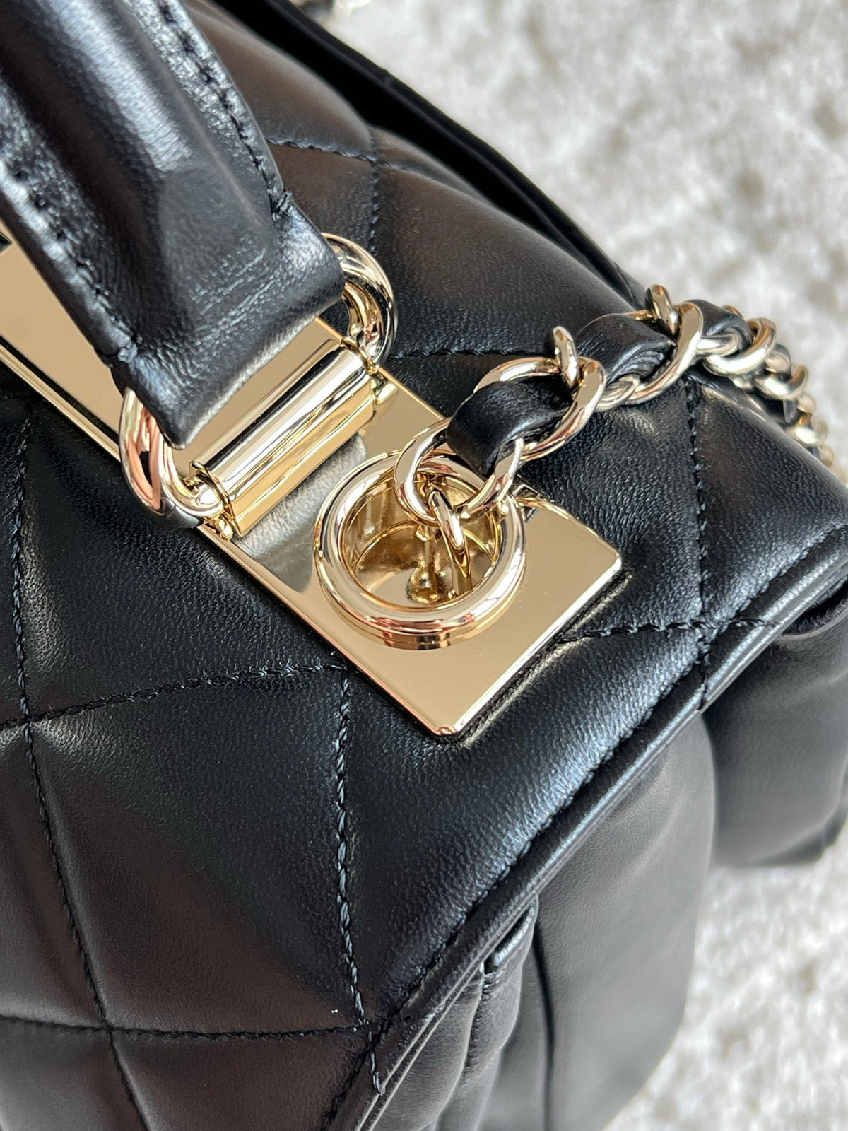 Chanel Flap Bag With Top Handle A92236