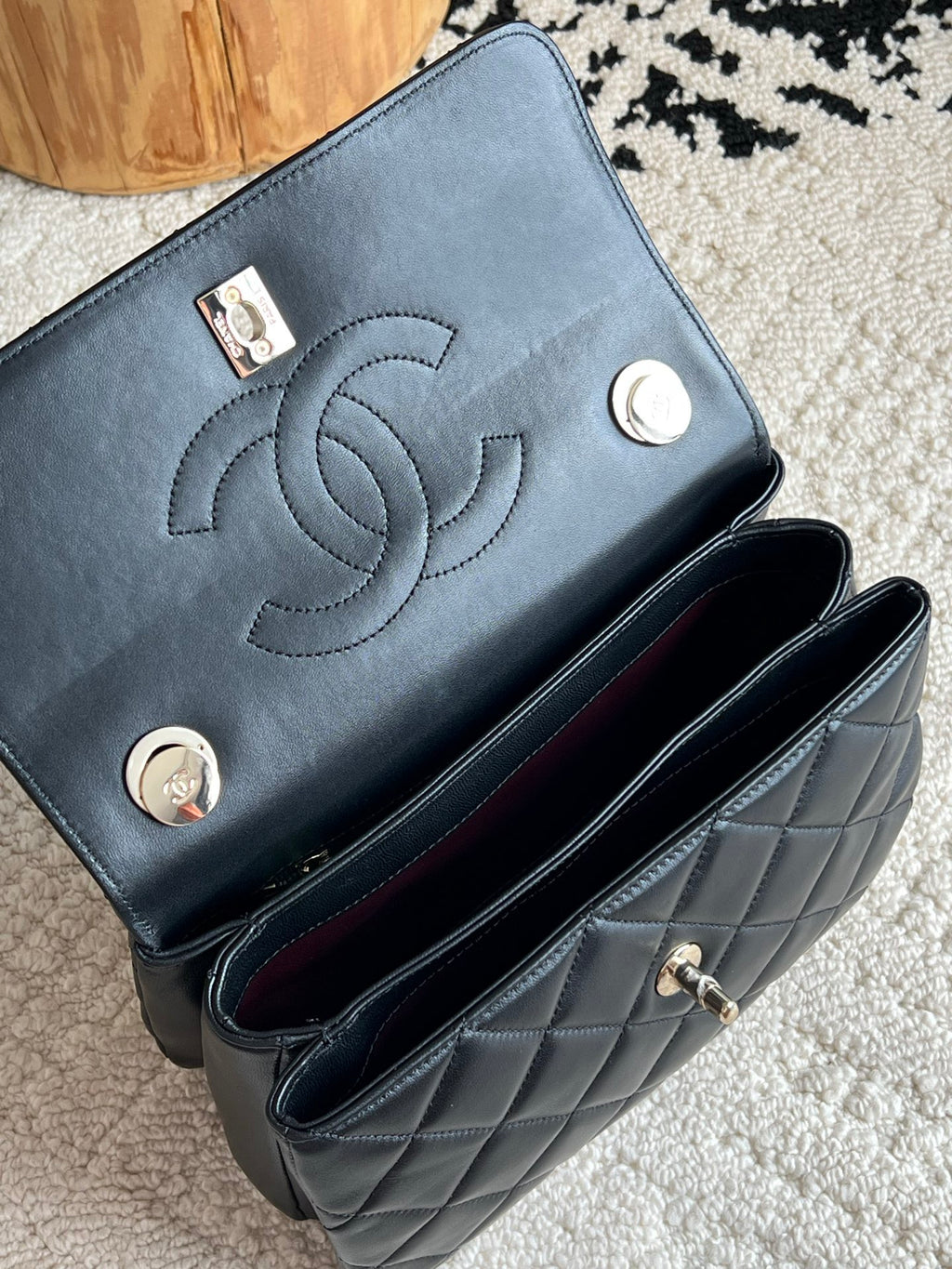 Chanel Flap Bag With Top Handle A92236