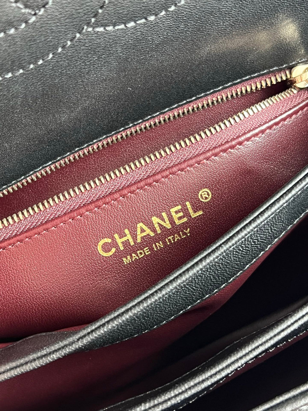 Chanel Flap Bag With Top Handle A92236