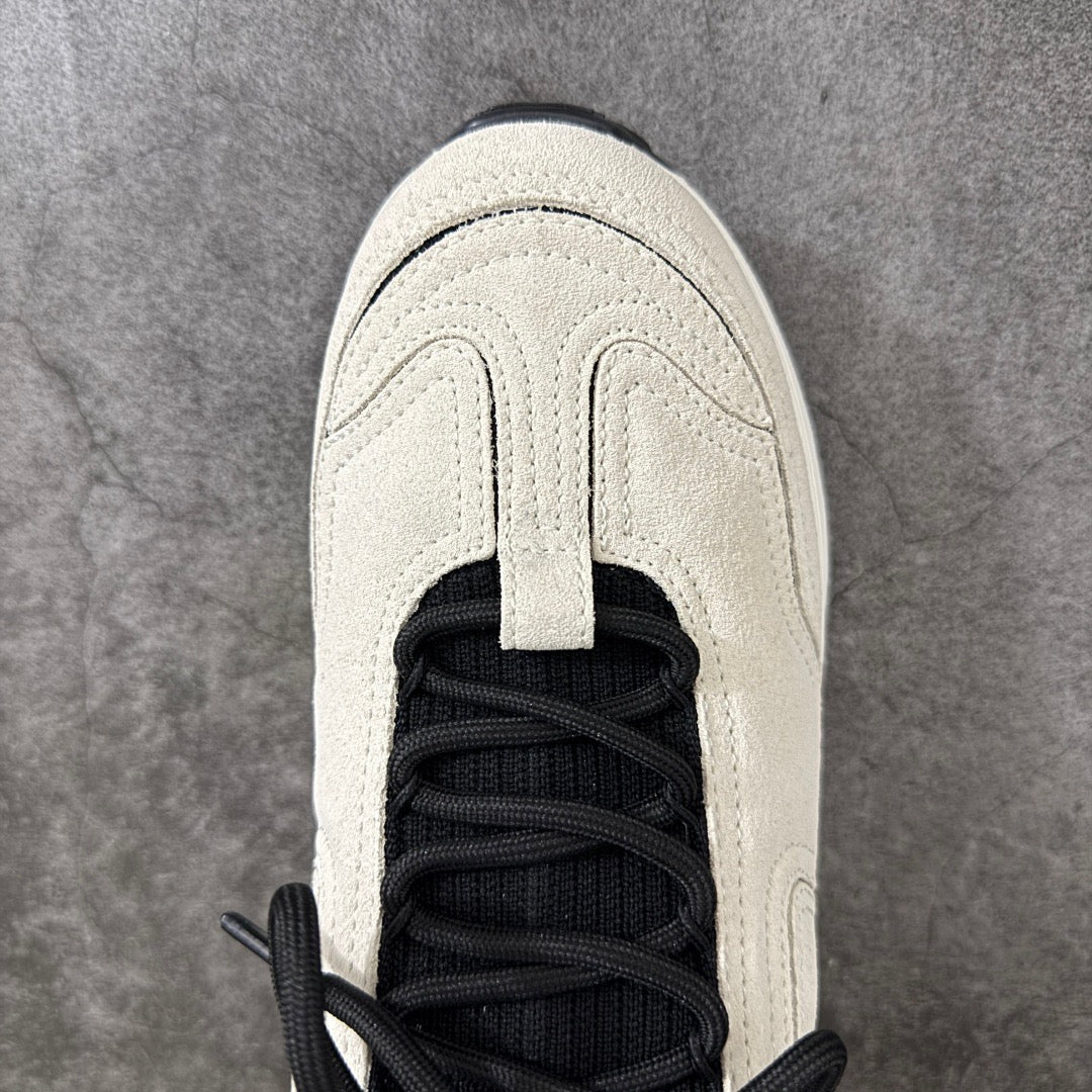 Chanel Trainer Sneaker in Calfskin & Mixed Fibers G47415