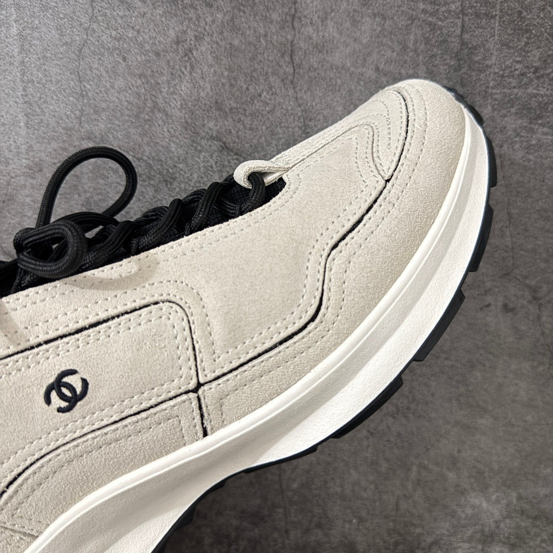 Chanel Trainer Sneaker in Calfskin & Mixed Fibers G47415