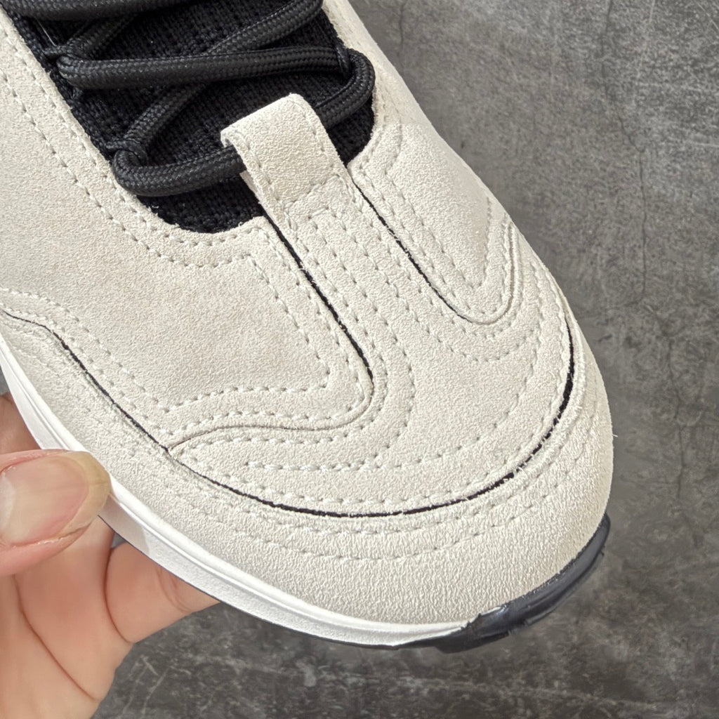 Chanel Trainer Sneaker in Calfskin & Mixed Fibers G47415