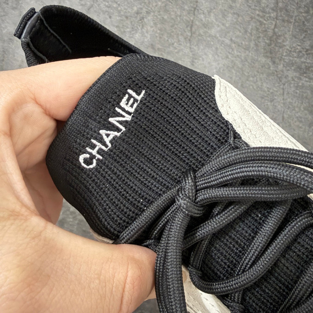 Chanel Trainer Sneaker in Calfskin & Mixed Fibers G47415