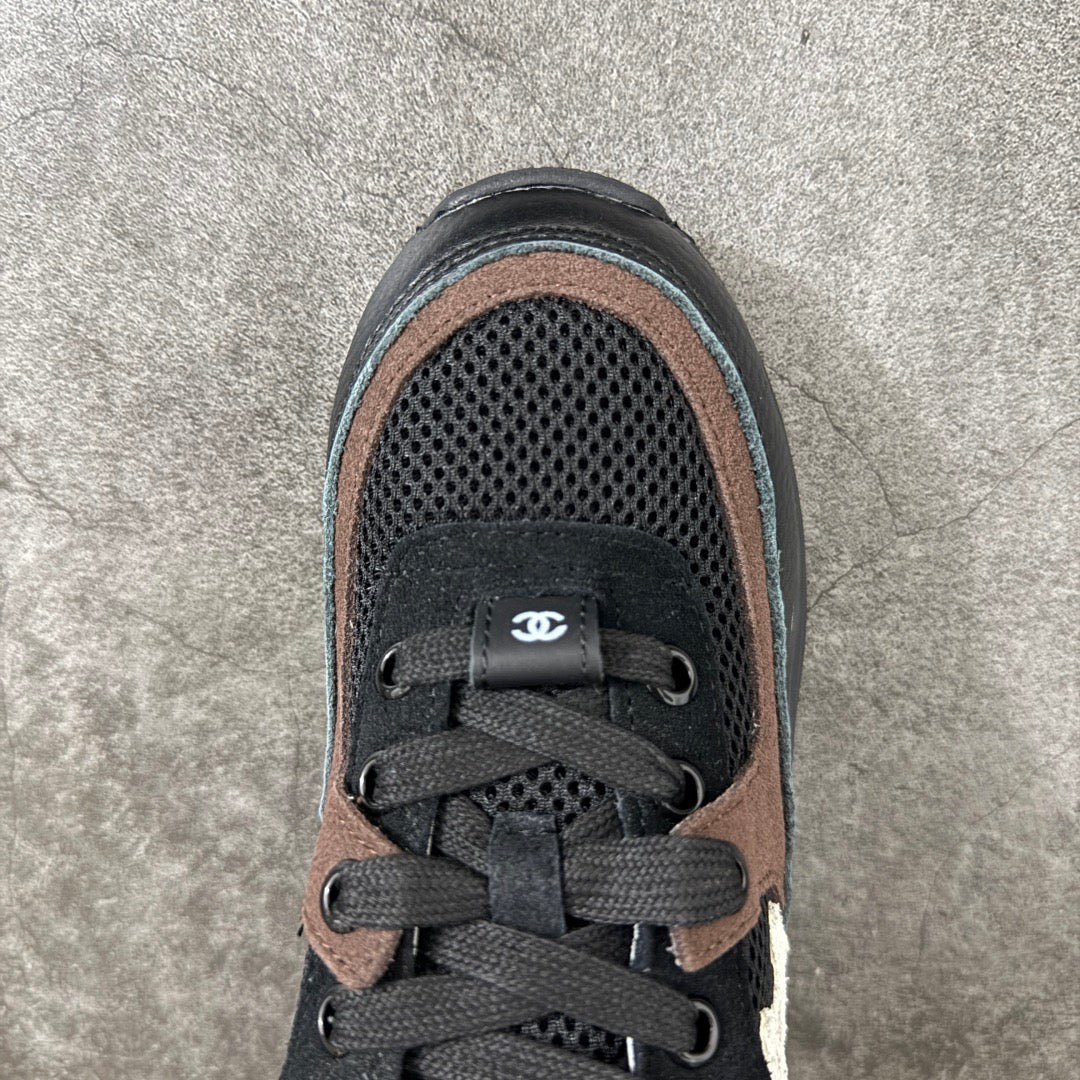 Chanel Trainer Sneakers in Mesh and Calfskin Brown G38299