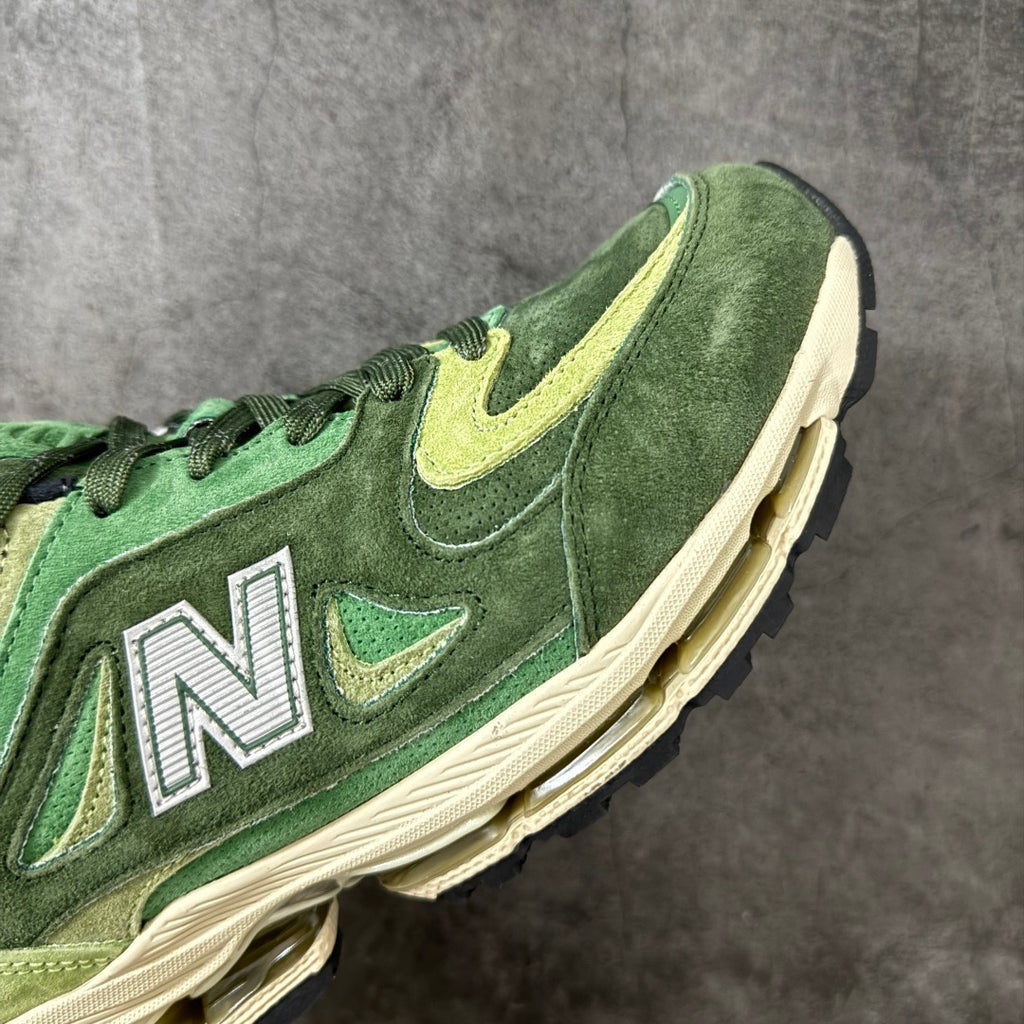 New Balance 2011 Kith Leaf Green U20117ZT