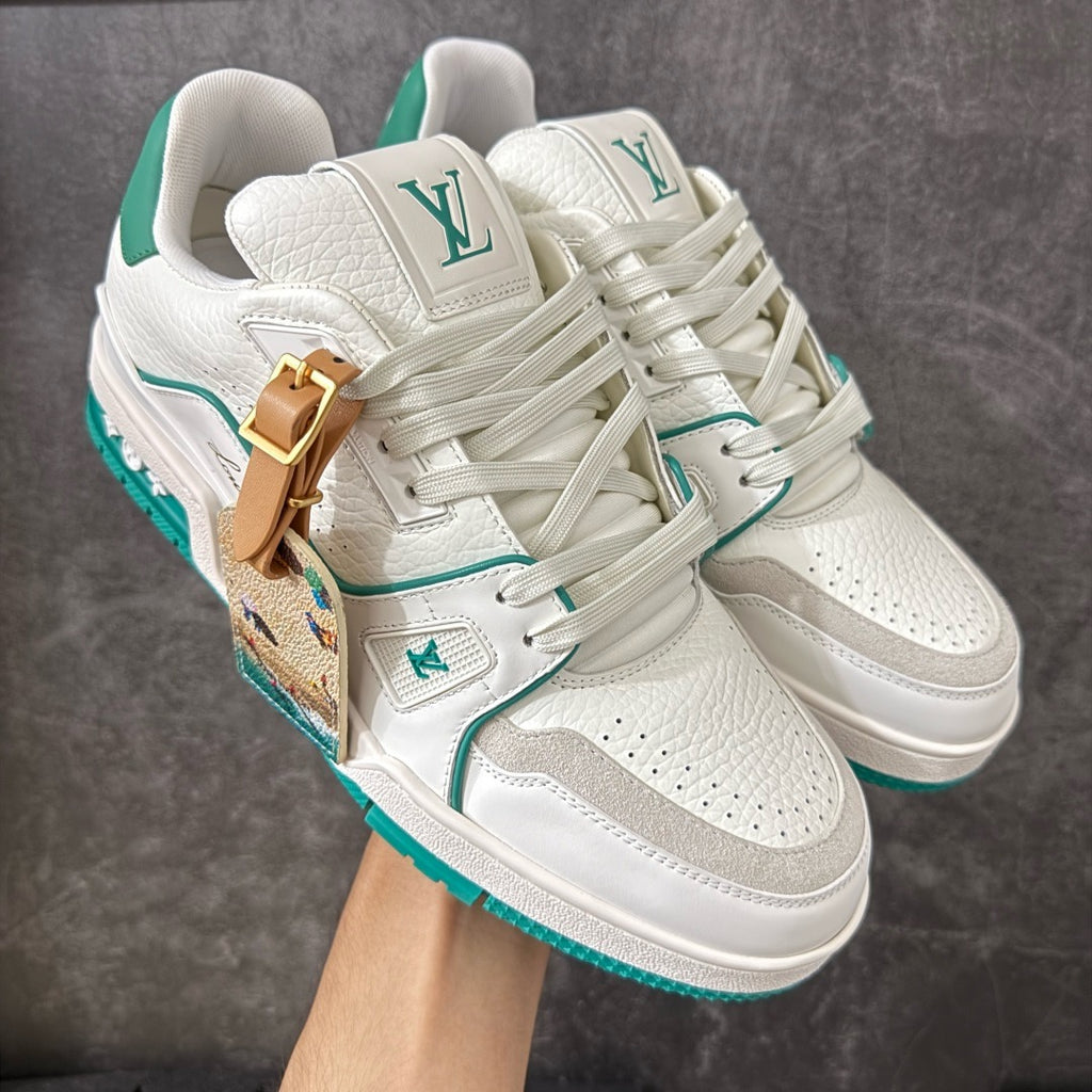 LV Trainer Sneaker 1AKRDQ