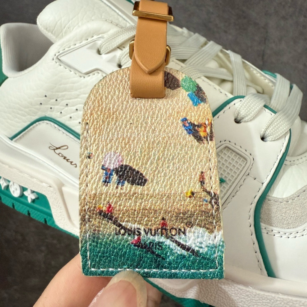 LV Trainer Sneaker 1AKRDQ