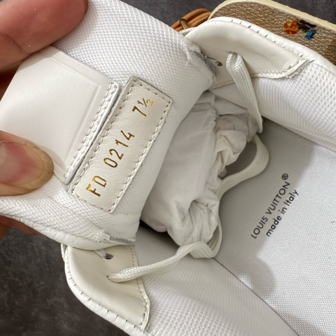 LV Trainer Sneaker 1AKRDQ