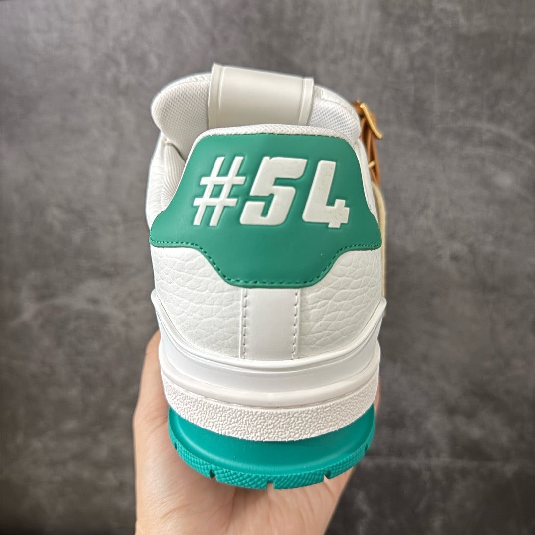 LV Trainer Sneaker 1AKRDQ