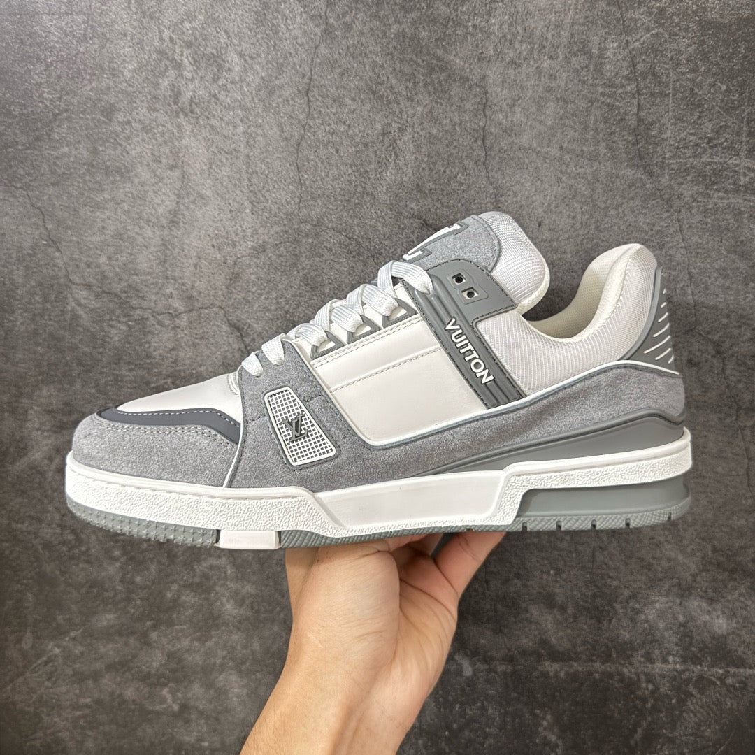 LV Trainer Sneaker 1AKKAL