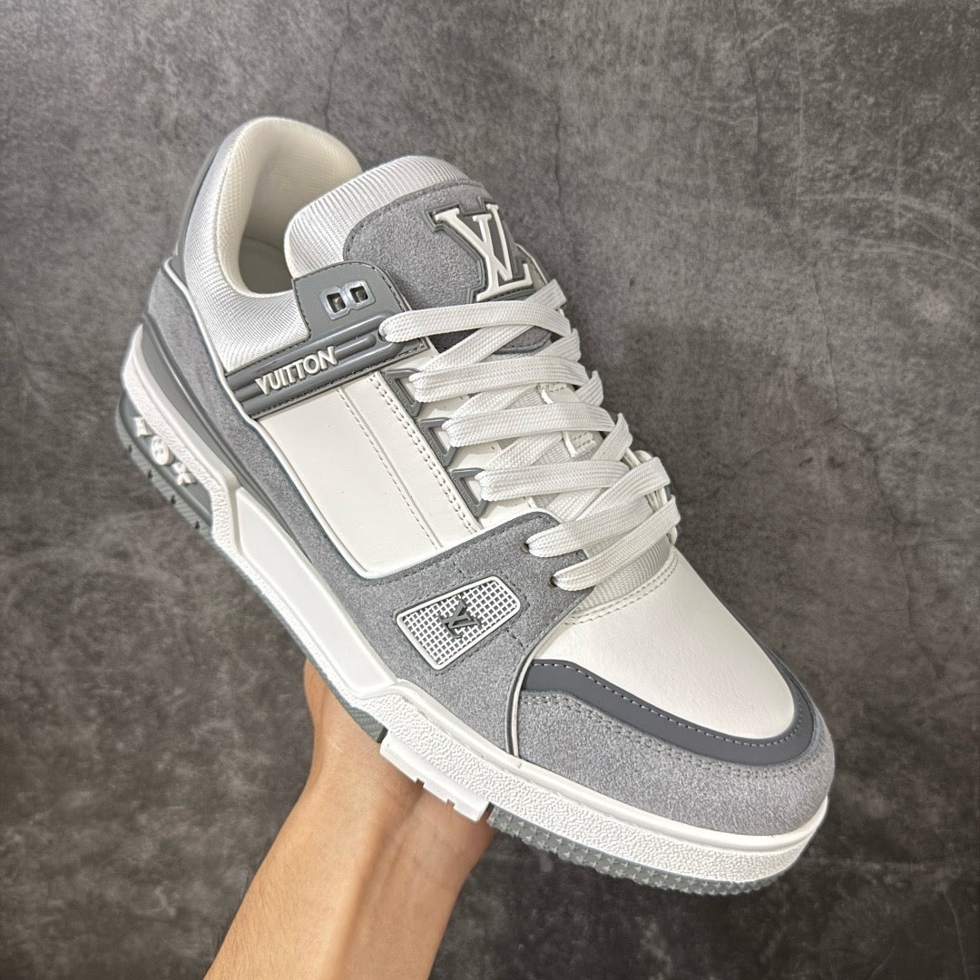 LV Trainer Sneaker 1AKKAL