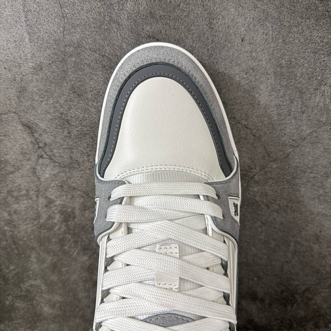 LV Trainer Sneaker 1AKKAL